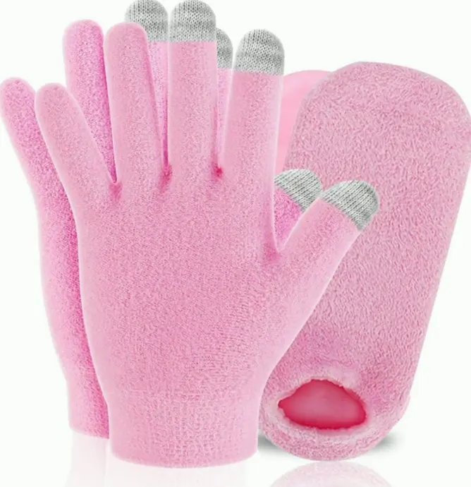 Touch Screen Moisturizing Gloves and Socks Set