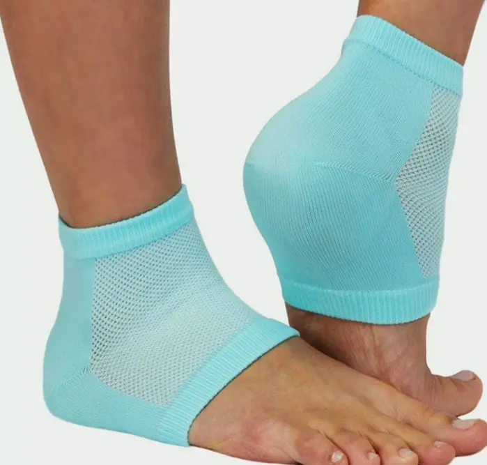 NatraCure Breathable Hydrating Gel Foot Socks